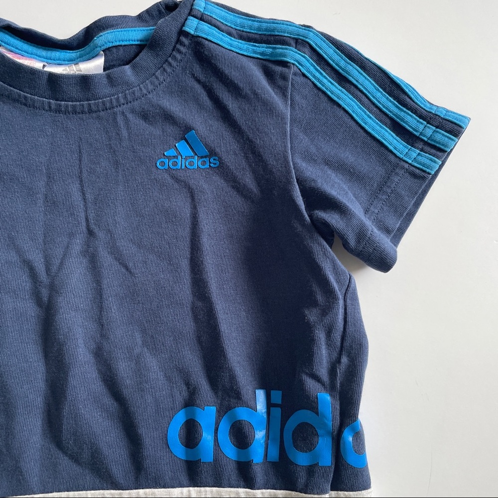 Adidas tee - Picture 2 of 4